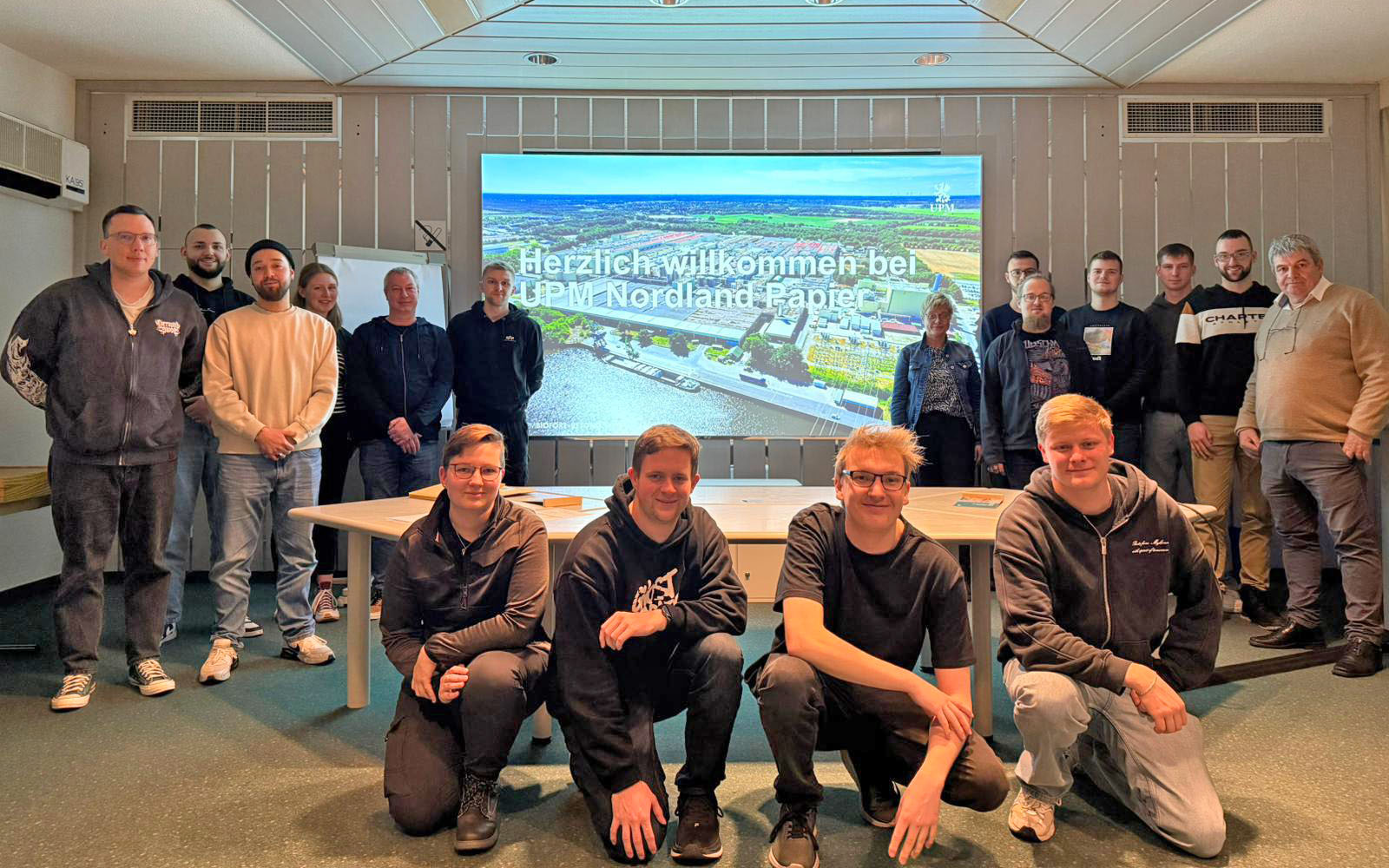 Fachschule Technik zu Gast bei Nordland Papier in Dörpen